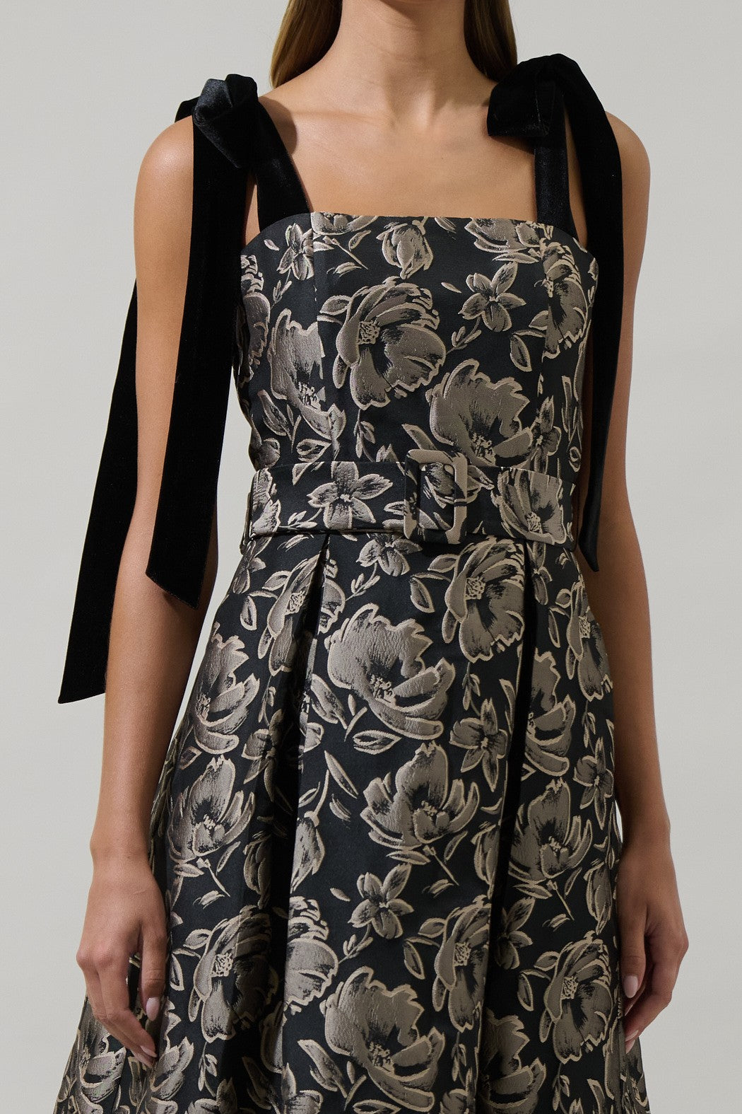 Black Floral Pleated Midi Dress